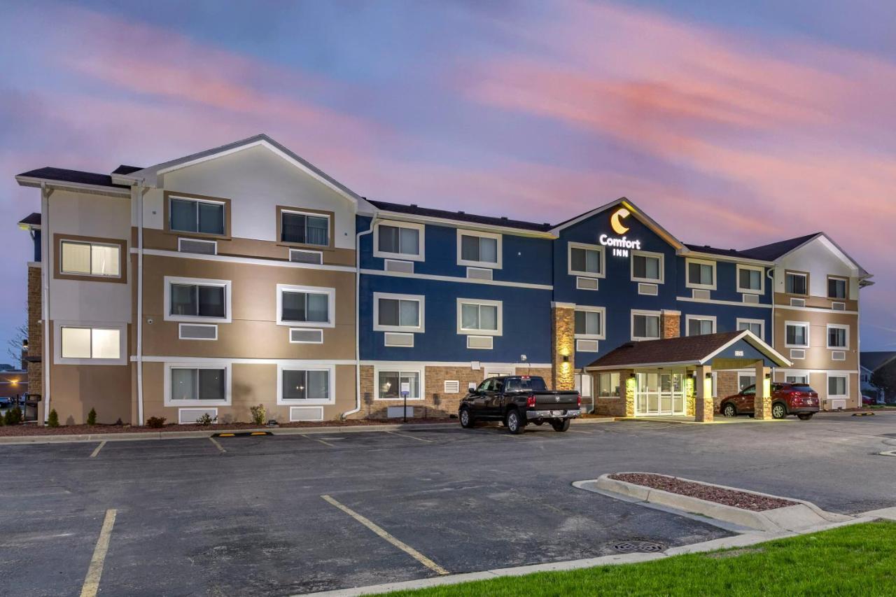 Comfort Inn Mount Pleasant - Расин Екстериор снимка
