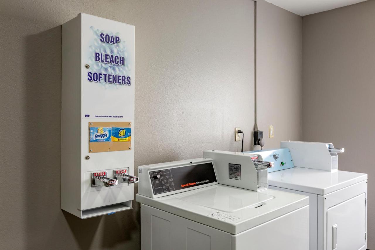 Comfort Inn Mount Pleasant - Расин Екстериор снимка