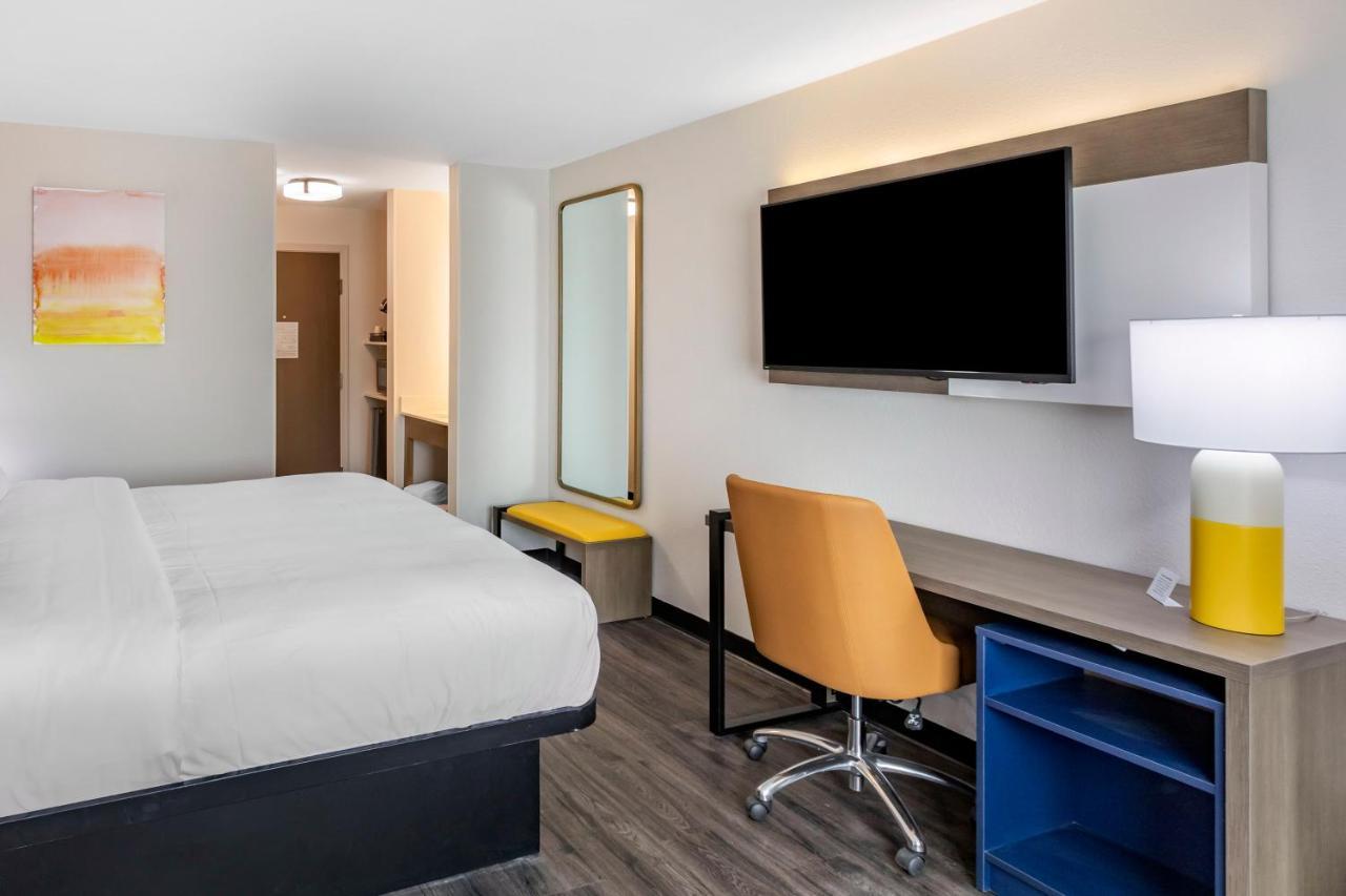Comfort Inn Mount Pleasant - Расин Екстериор снимка