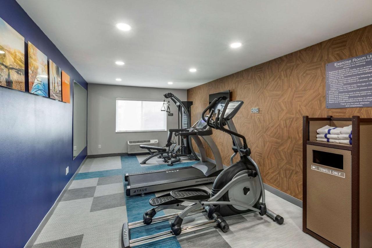 Comfort Inn Mount Pleasant - Расин Екстериор снимка